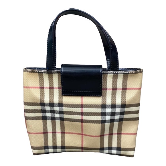 Vintage Nova Check Burberry Bag
Tote Black strap handbag - Picture 2 of 4